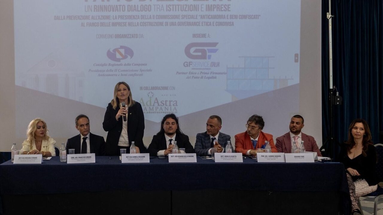 Regione Campania, firmato a Bacoli il primo Patto di Legalità per la lotta alla corruzione nel settore degli appalti pubblici
